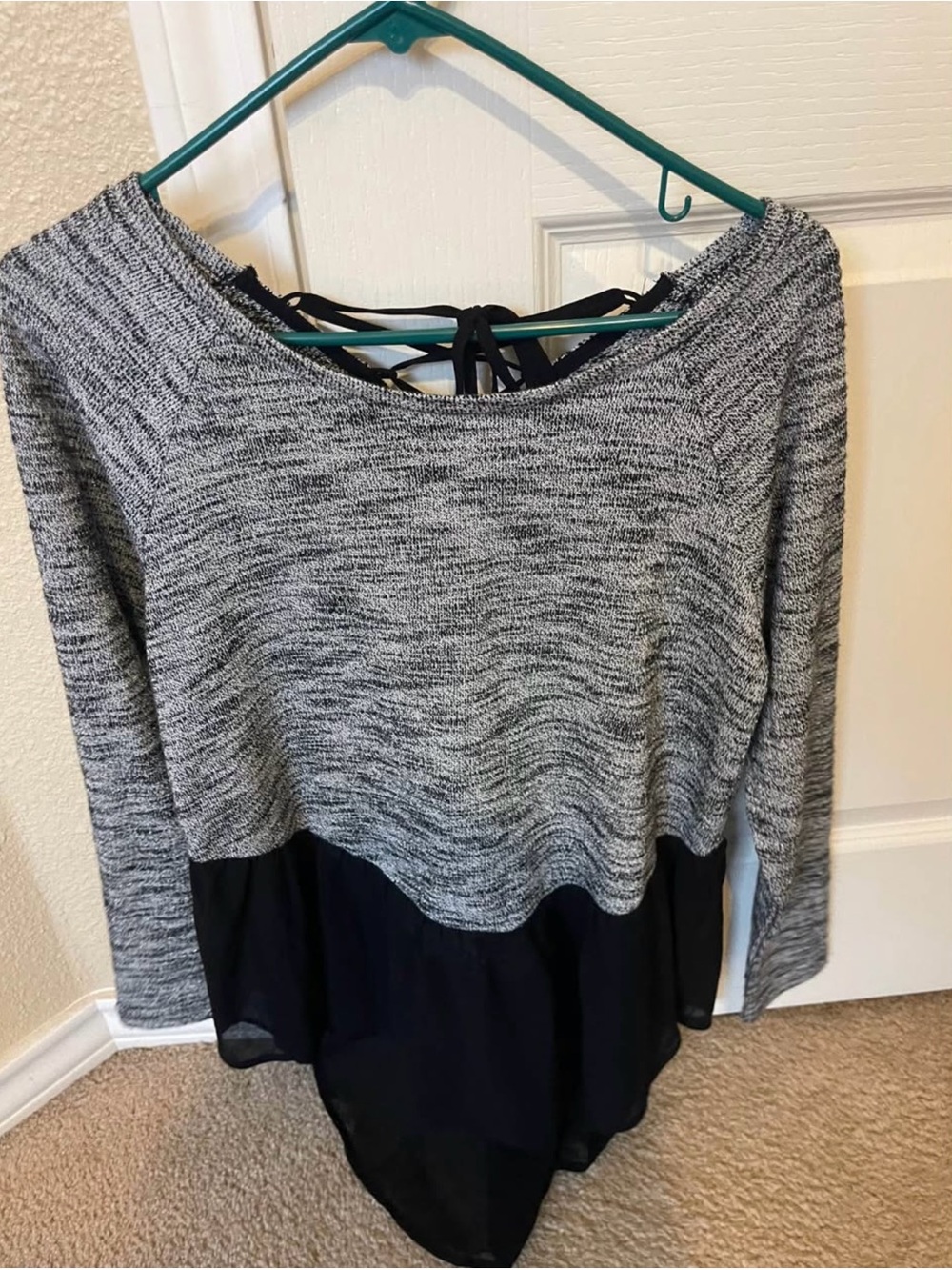 Gianni Bini Gray & Black Layered Knit Scoop Neck Sweater